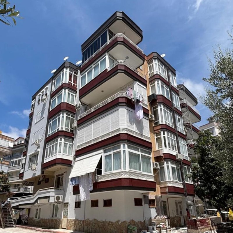 Hacıveli apartmanı 2.000 metrekare Dekoratif sıva uygulaması