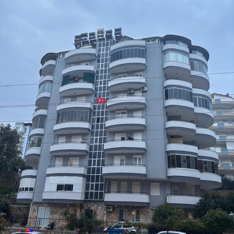 Mekselina apartmanı 1800 metrekare tadilat boya uygulaması